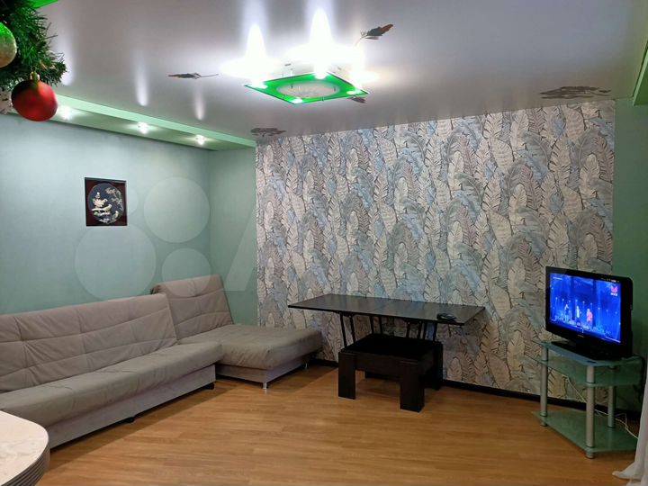 2-к. квартира, 60 м², 1/5 эт.