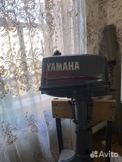 Мотор Ямаха 5 и лодку Хантер 290