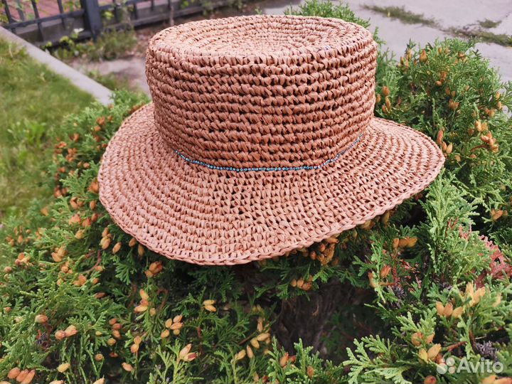 Шляпа женская соломенная