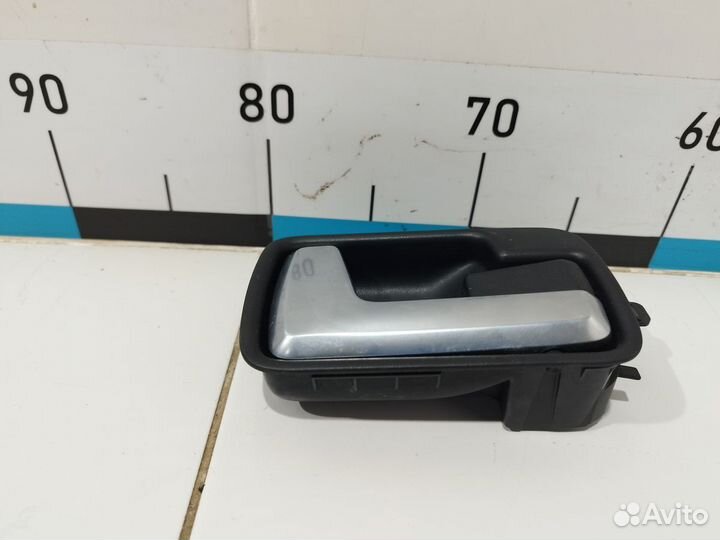 Ручка двери передней внутренняя правая Discovery 3