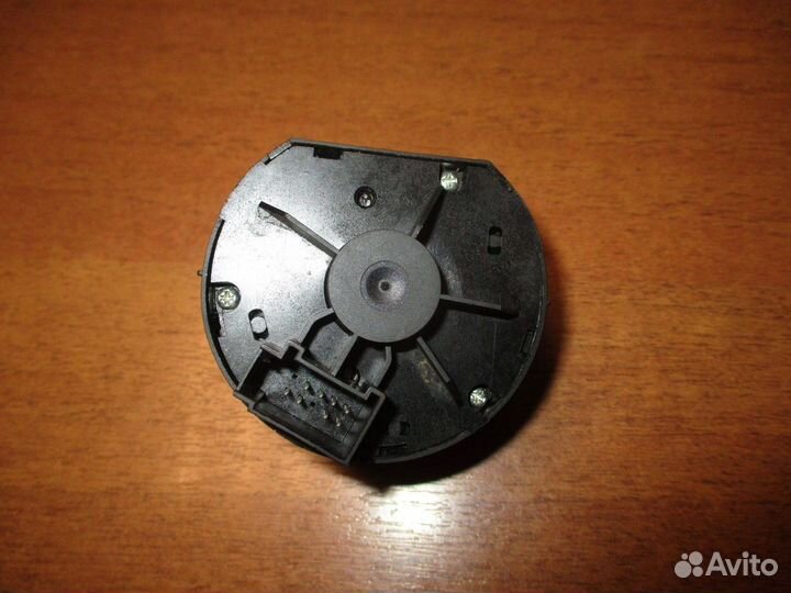 Переключатель света фар Audi Q7 (4L)