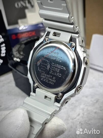 Часы G-Shock 2100 серебристый металлик