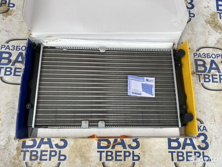 Радиатор охлаждения новый Калина