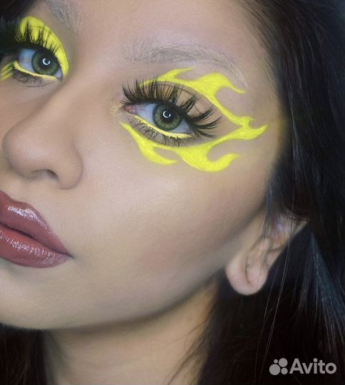 Цветные линзы