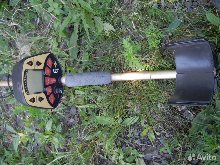 Металлоискатель fisher f4