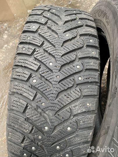 Toyo Observe Ice-Freezer SUV 225/65 R17