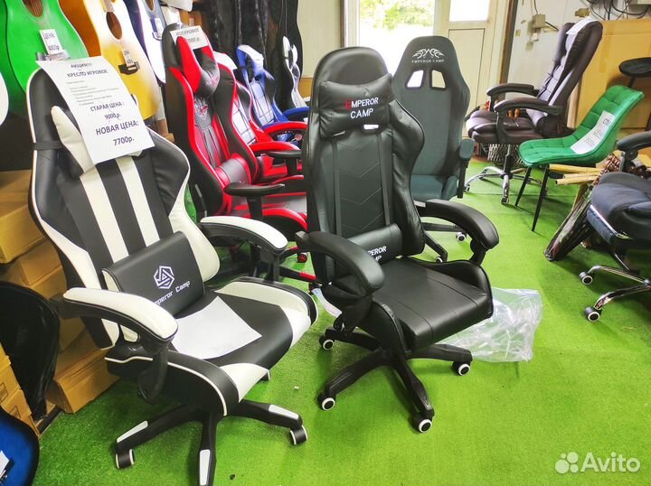 Компьютерное игровое геймерское кресло новое