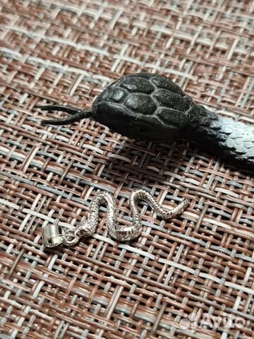 Подвеска Змея змейка