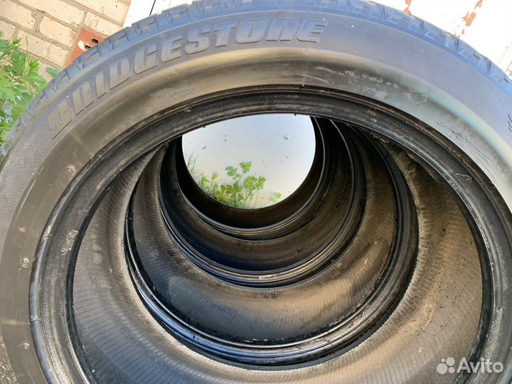 Bridgestone Blizzak RFT 245/50 R18 Q