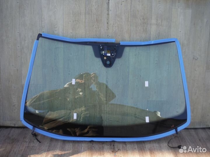 Стекло ветровое Volkswagen Tiguan 2 2020