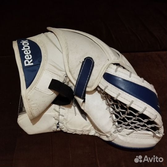 Хоккейные перчатки вратарские