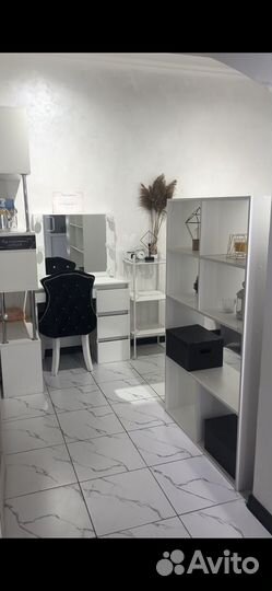 Рабочее место мастера наращивания ресниц