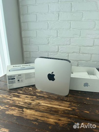 Apple Mac Mini Late 2012 i5 2.50Ghz/4/500