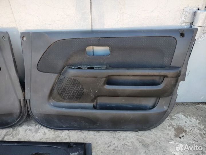 Дверные карты Honda Cr-V 2 RD7