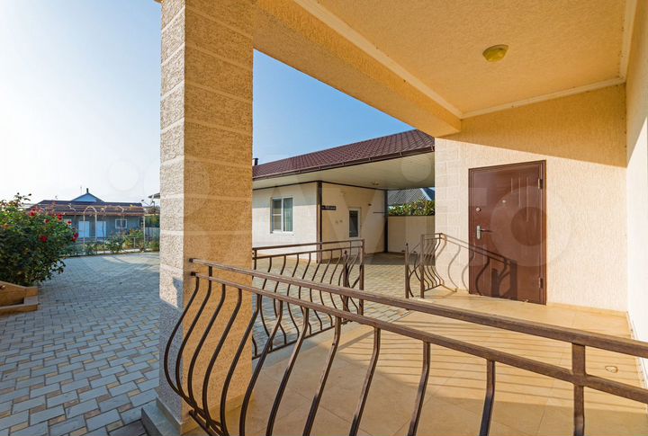 Гостиница, 405.2 м²