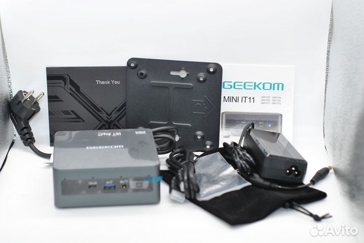 Производительный мини-пк Geekom Mini IT11 i7-1195G