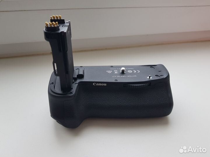 Батарейный блок Canon BG-E21 для EOS 6D Mark II