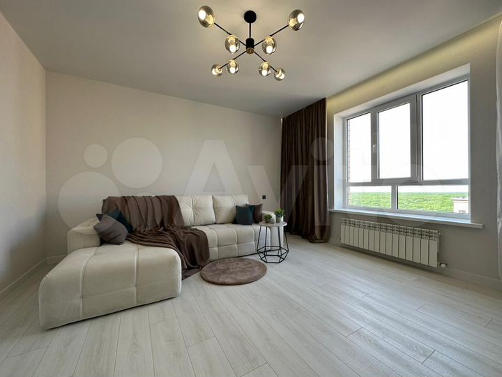 2-к. квартира, 63 м², 17/20 эт.