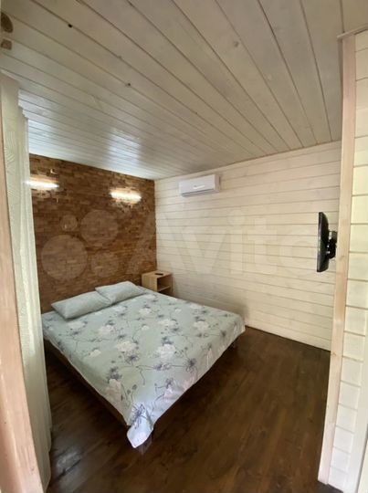 Дом 35 м² на участке 4 сот.