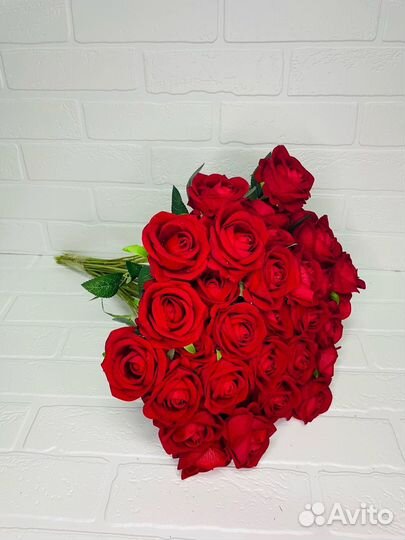 Искуственные цветы розы