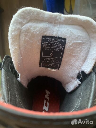 Коньки хоккейные