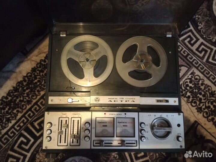 Катушечный магнитофон