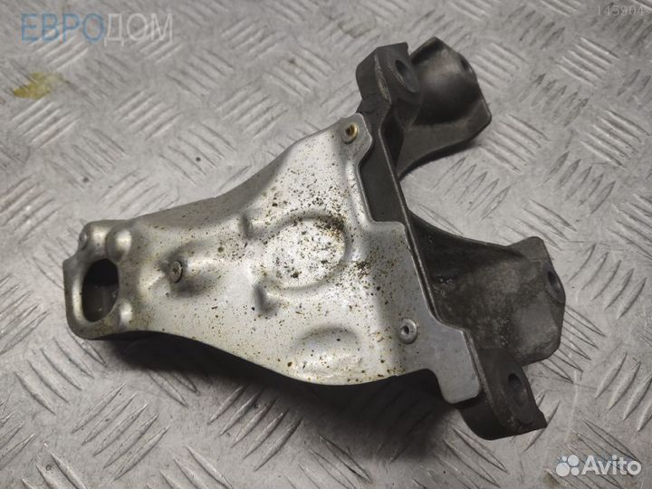 Лапа двигателя правая n20 на BMW E84 s1144825