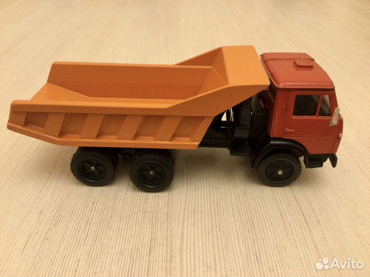 Модель СССР. камаз 5511 Наш труд тебе родина