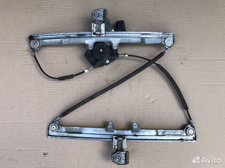 Стеклоподъемник передний левый Мицубиси Кольт