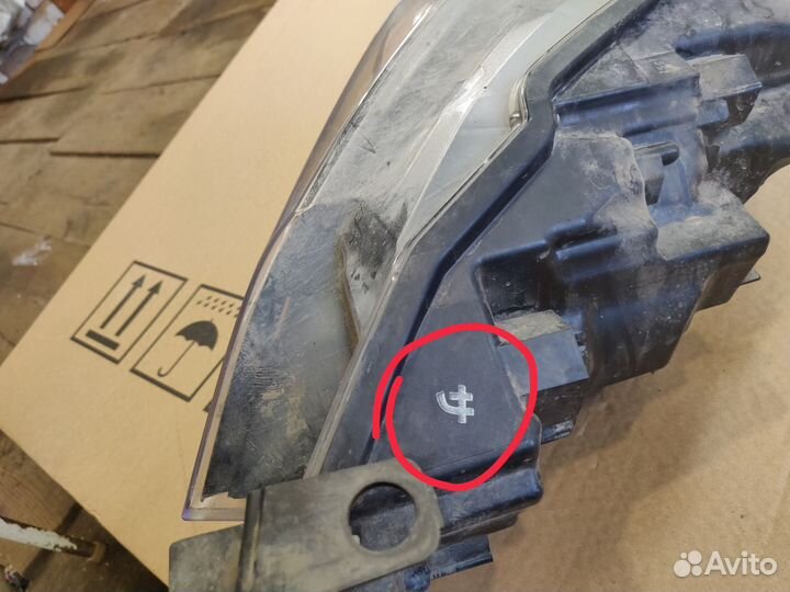 Фары передние оригинал LED AFS Мазда 6 GJ