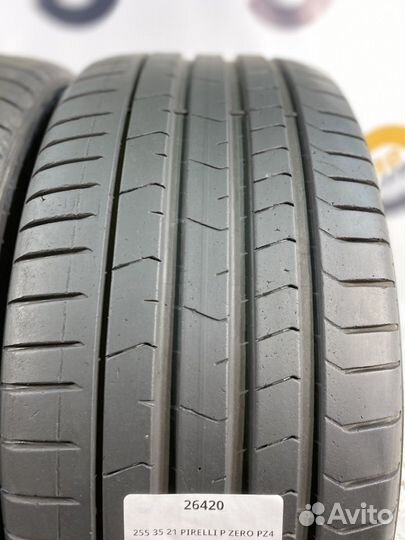 Pirelli P Zero PZ4 255/35 R21 105Y