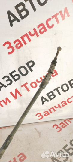 Трос стояночного тормоза левый Volkswagen Golf