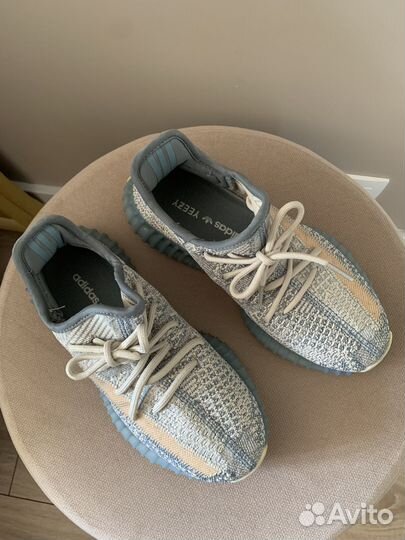 Кроссовки женские adidas yeezy boost