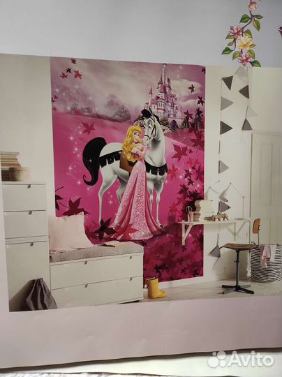 Фотообои для девочки