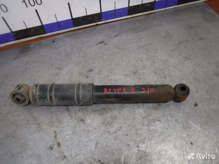 Амортизатор задний правый Opel Astra H Z18XER 2008
