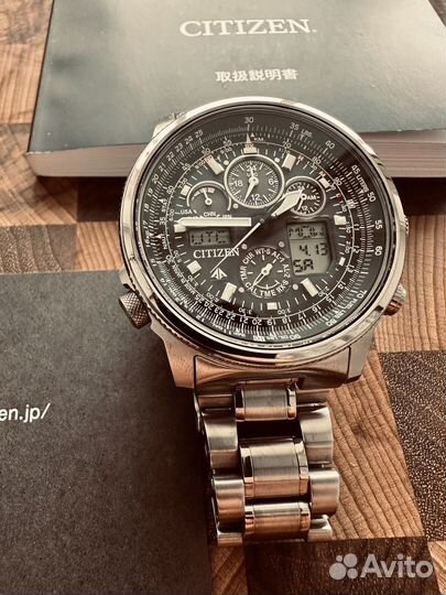 Часы Citizen Promaster U680-T016677 (PMV65-2271)