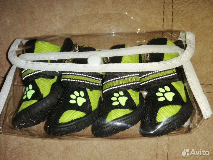 Ботинки для маленьких собак