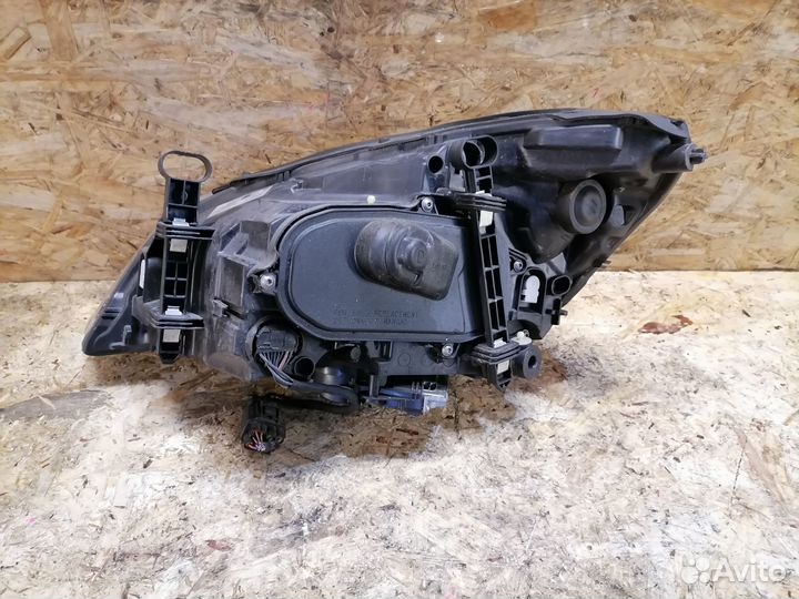 Фара ксенон правая Volvo S60 2 Поколение FS