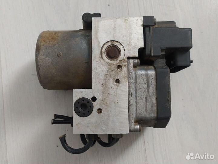 Блок ABS Bosch 8E0614111C