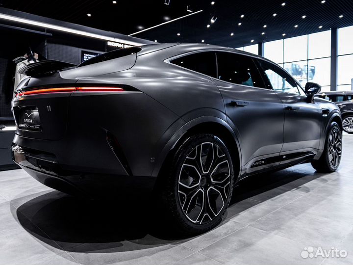 Avatr 11 580 л.с. AT, 2023, 52 км