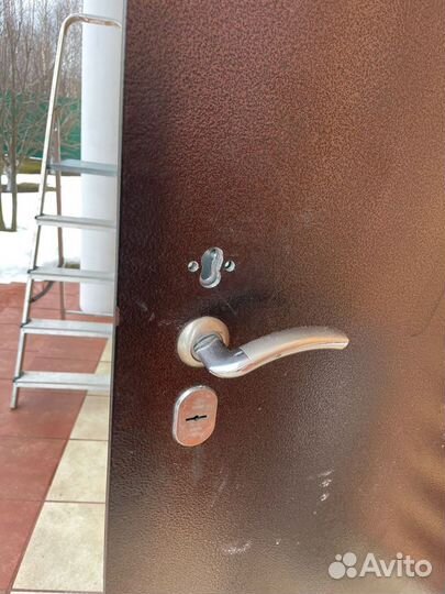 Вскрытие Замена замков Вскрытие машины 24/7