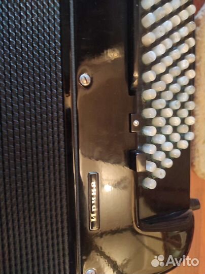 Два готововыборных Аккордеона Акко и Вельтмейстер