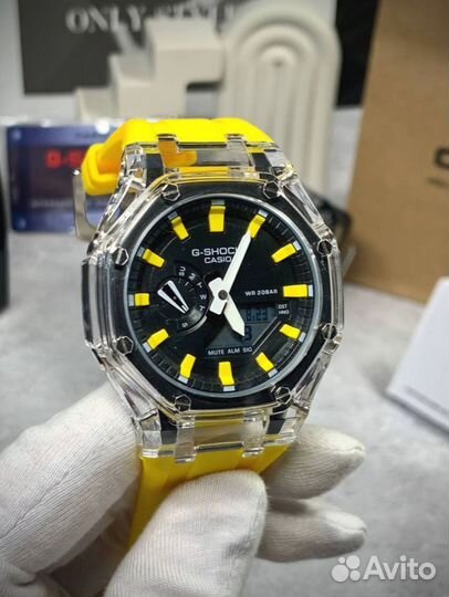 Часы G-Shock Skeleton желтые