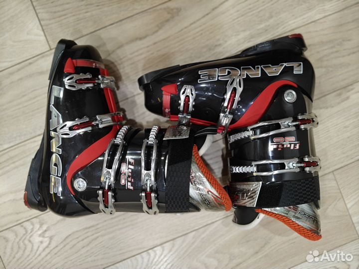 Горнолыжные ботинки 29.5