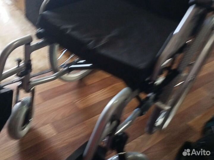 Коляска инвалидная