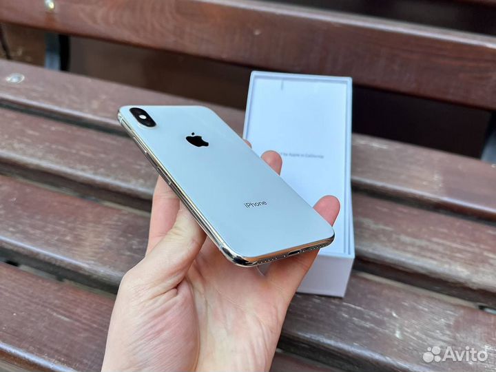 iPhone X, 256 ГБ