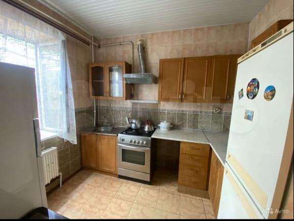 Комната 25 м², 1/4 эт.