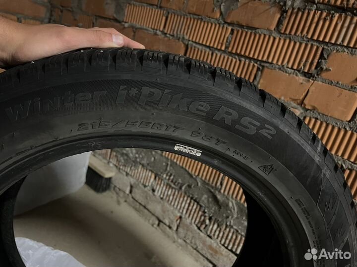 Hankook Winter I'Pike RS2 W429 215/55 R17