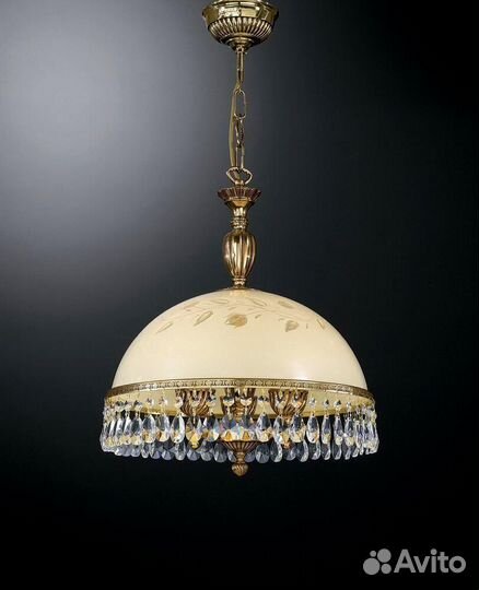 Люстра подвесная в спальню классика Италия