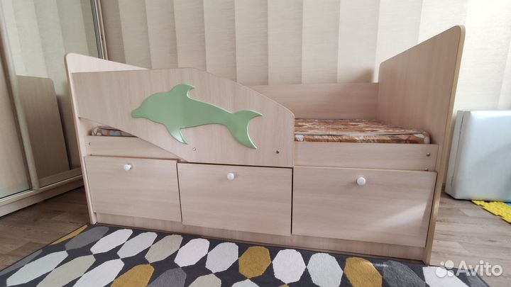 Детская кровать дельфин от 3 лет с бортиками бу